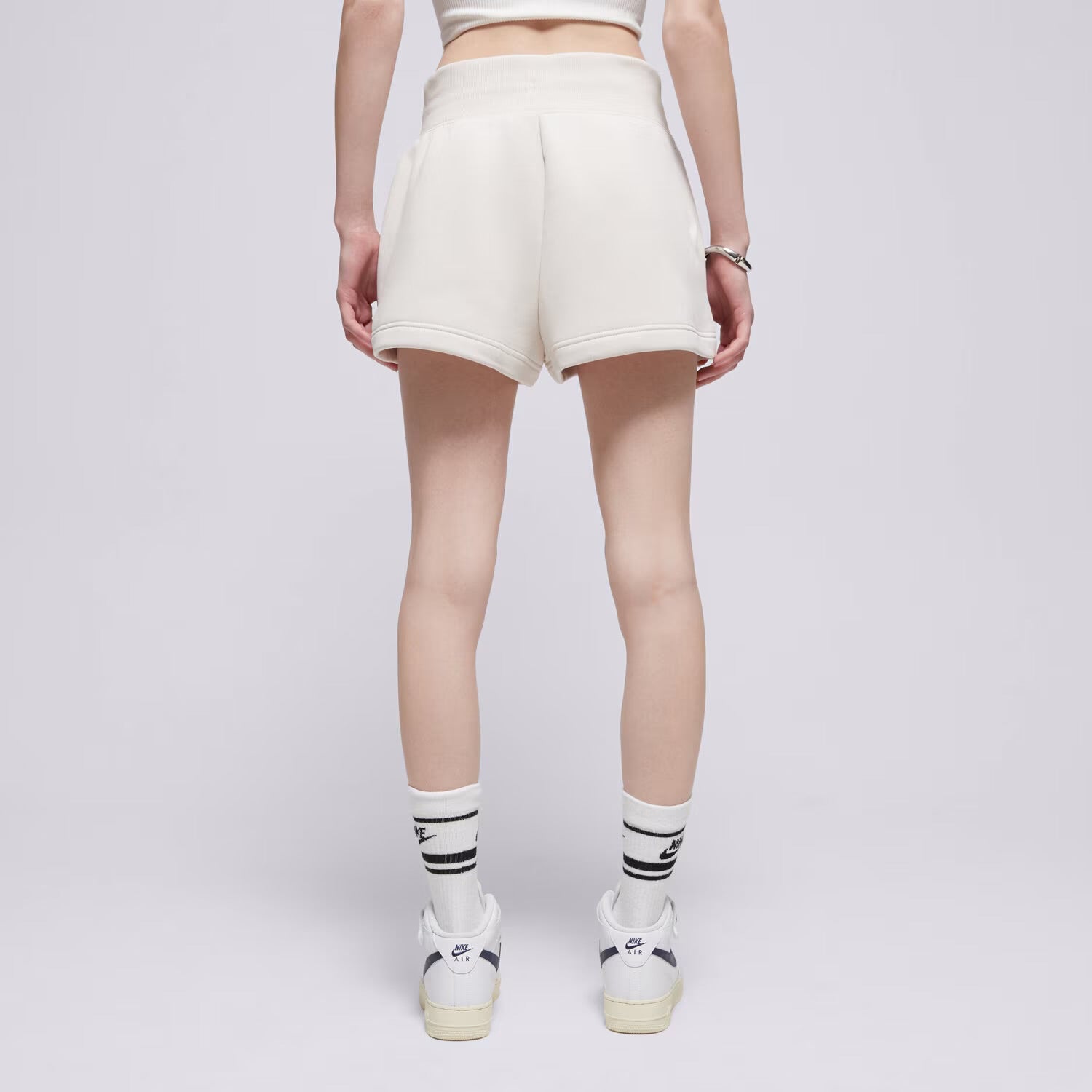 Short Nike Swoosh bordado ‘beige’ Mujer