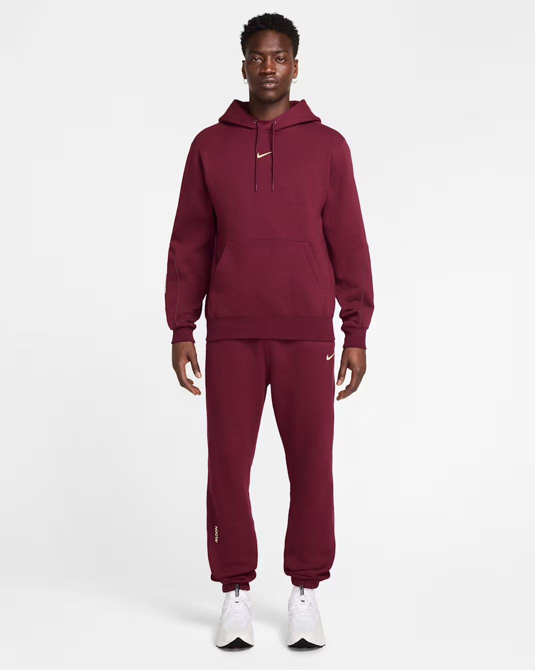 Poleron Nike x Nocta ‘Burdeo’
