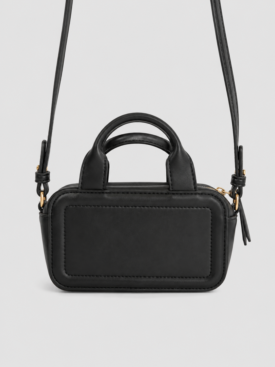 Bolso Crossbody pequeño Calvin Klein ecocuero  Logo front ‘Negro’