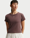 Polera Nike Swoosh Logo bordado ‘Cafe’
