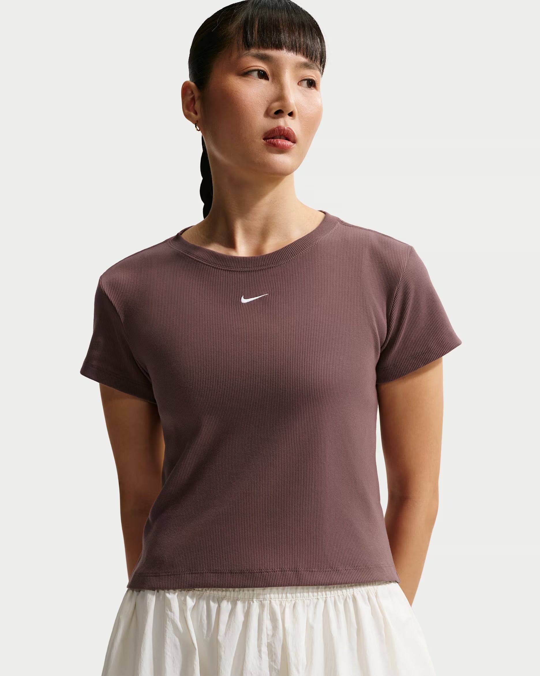 Polera Nike Swoosh Logo bordado ‘Cafe’