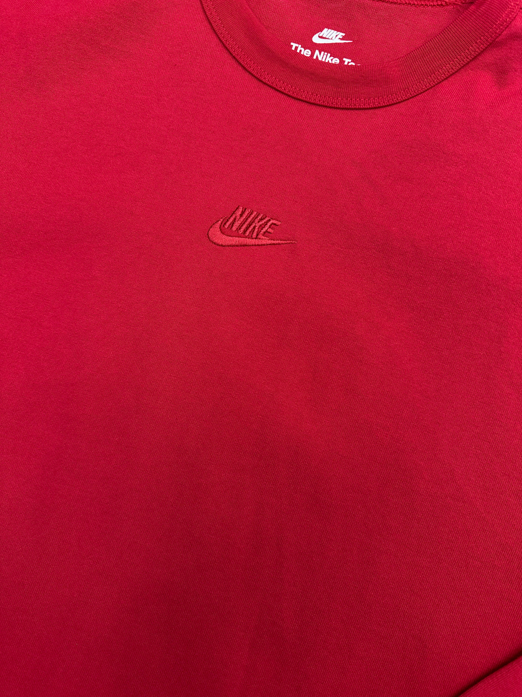 Polera Nike Manga Larga NSW 'Roja'
