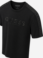 Polera Guess L.A Logo Goma - Franja hombro multilogo ‘Negra’