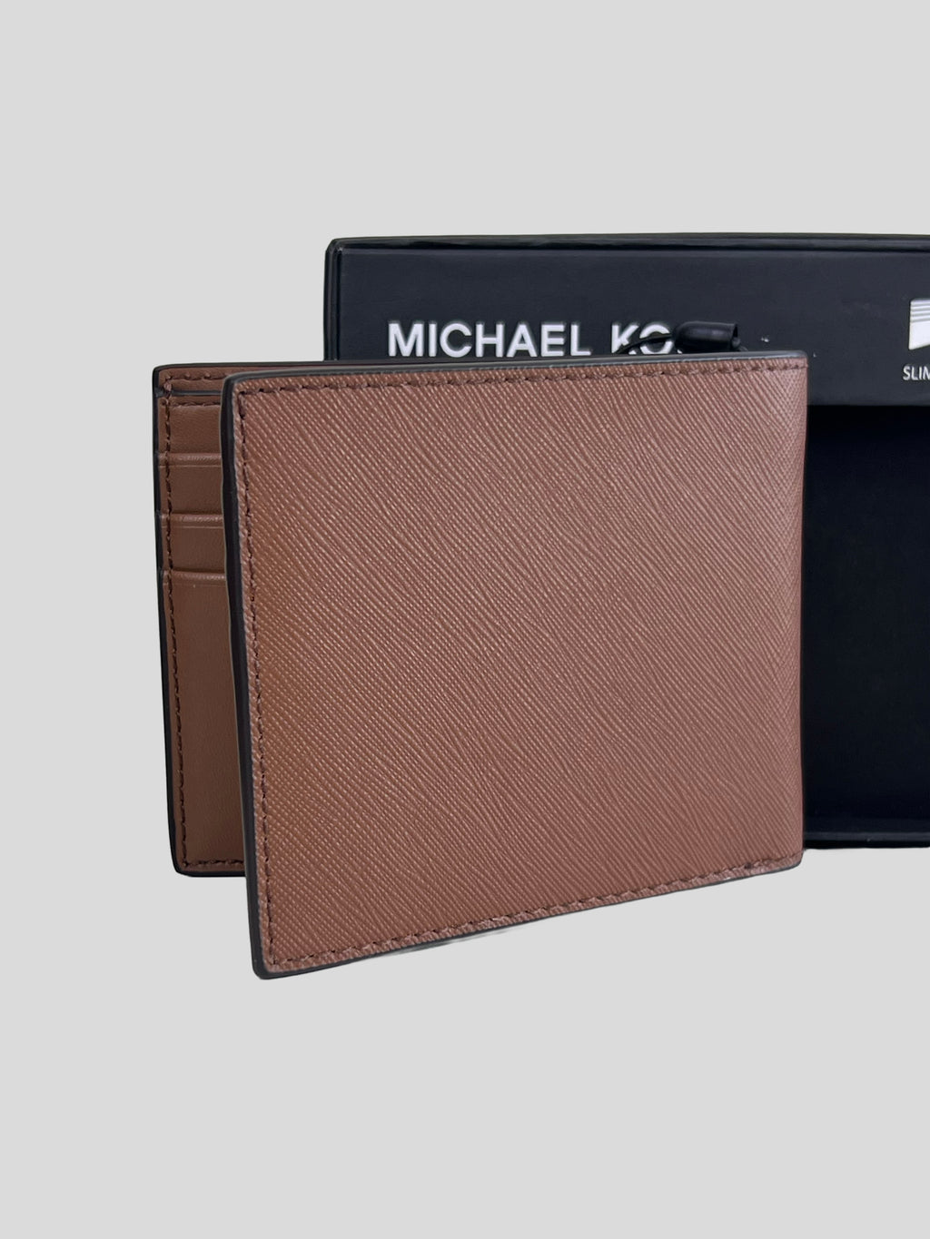 Billetera Michael Kors Logo metalico  ‘Cafe’