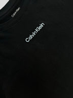 Polera Calvin Klein Logo bordado front 'Negra'