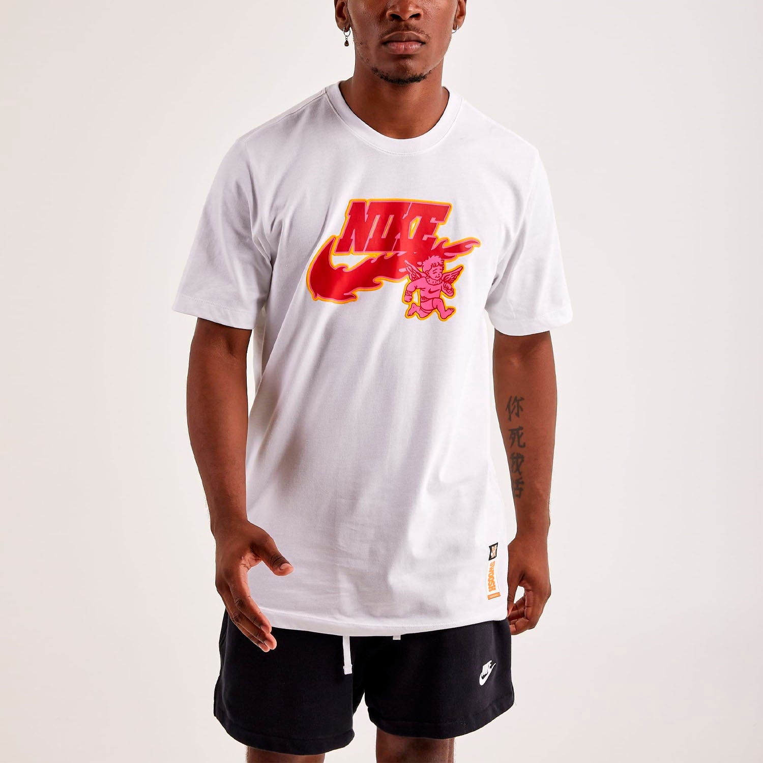 Polera Nike Swoosh flame cupido  ‘Blanca’