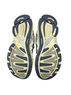 Zapatilla Adidas Response CL X Bad Bunny  Cream (usada)