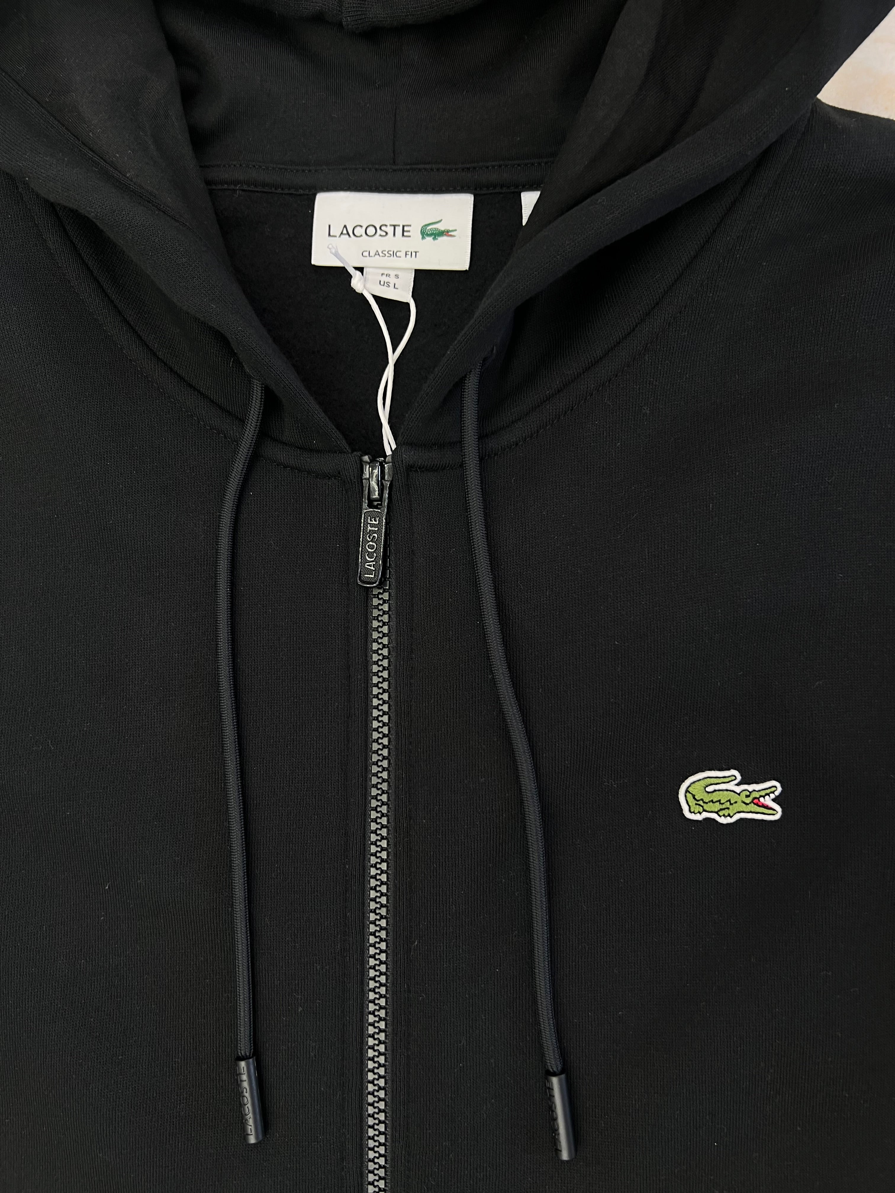 Poleron Lacoste c/cierre ‘Negro’
