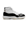 Zapatilla Air Jordan 11 Retro ’Gratitud’ GS (sin caja)