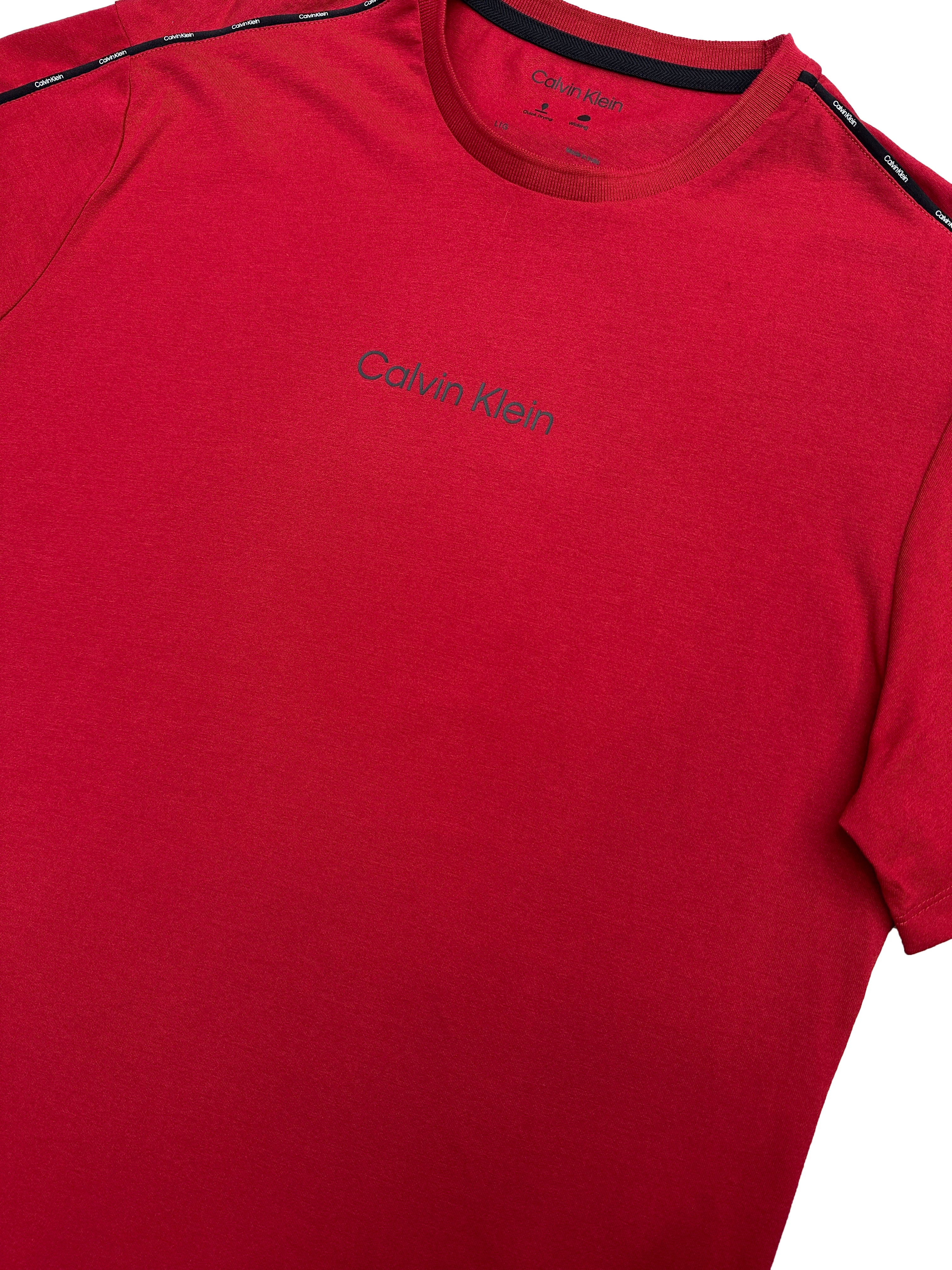 Polera Calvin Klein multilogo Hombros 'Rojo'