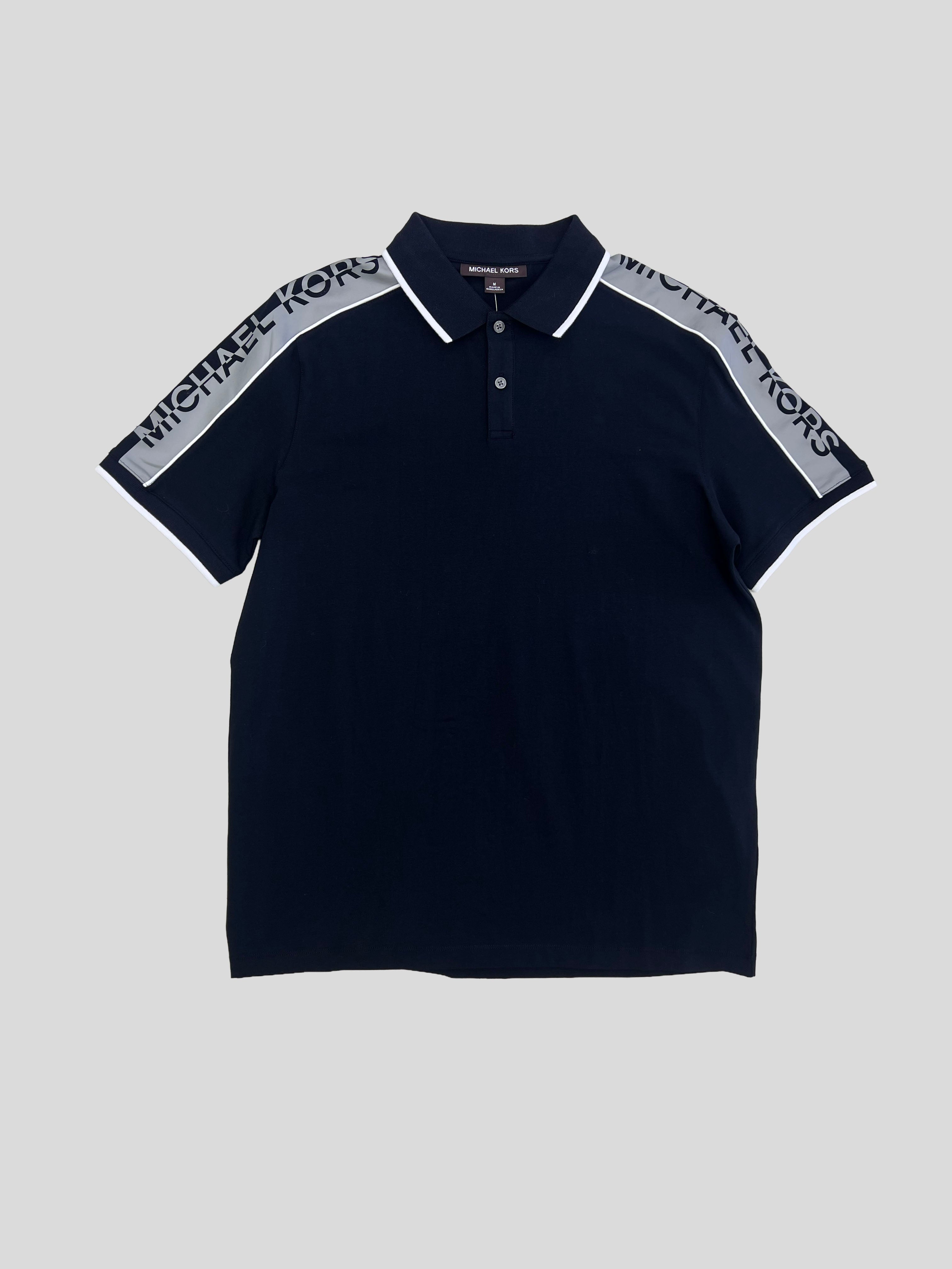 Polera Polo Michael Kors logo en hombros  ‘Negra’