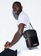 Bolso Crossbody Lacoste ecocuero 'negro'