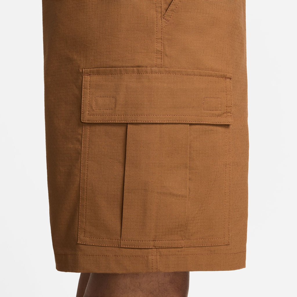 Short Cargo Nike Club ‘Cafe’