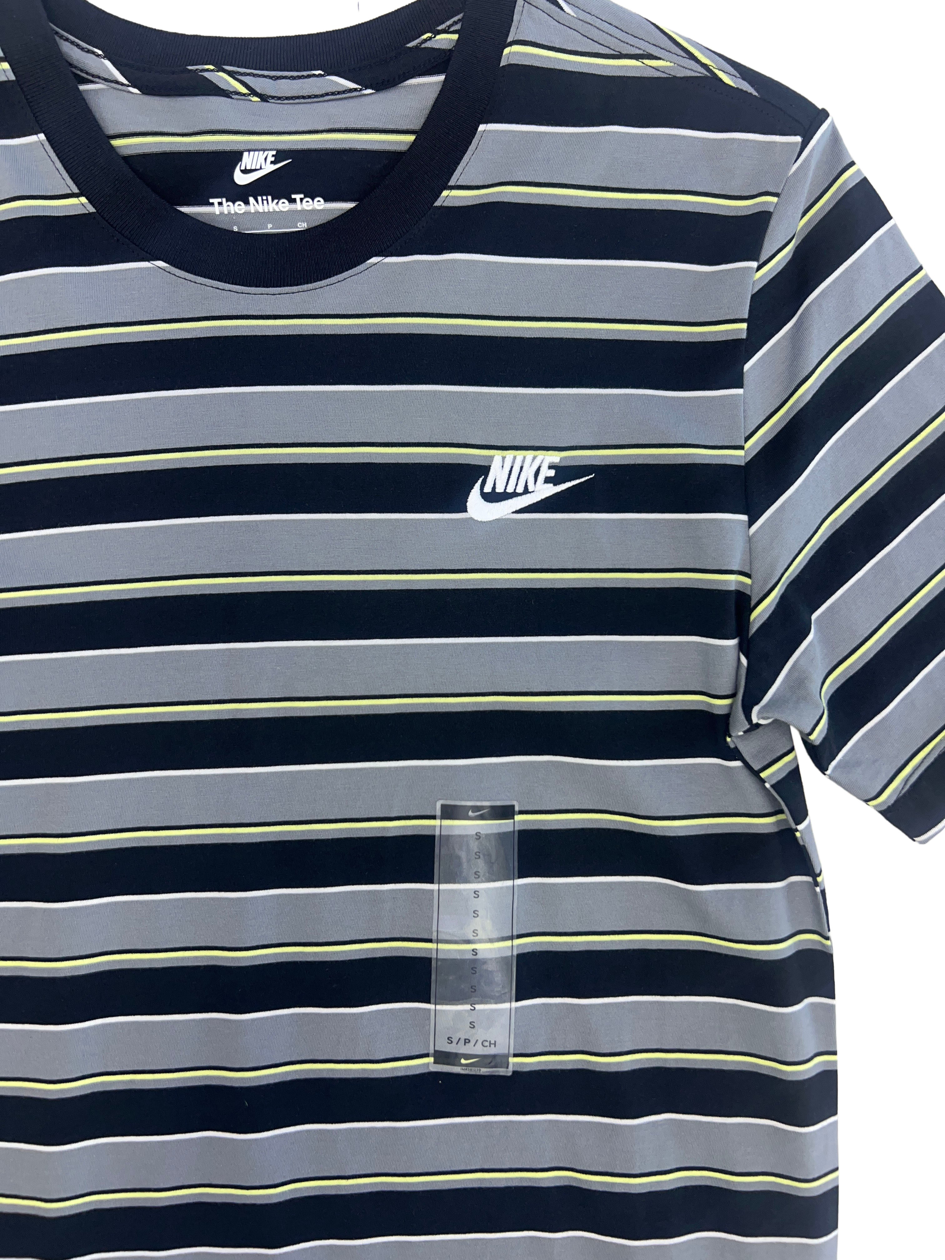 Polera Nike Logo bordado Rayas ‘negro/gris’