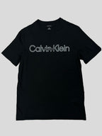 Polera Calvin Klein logo box pecho  ‘Negra’