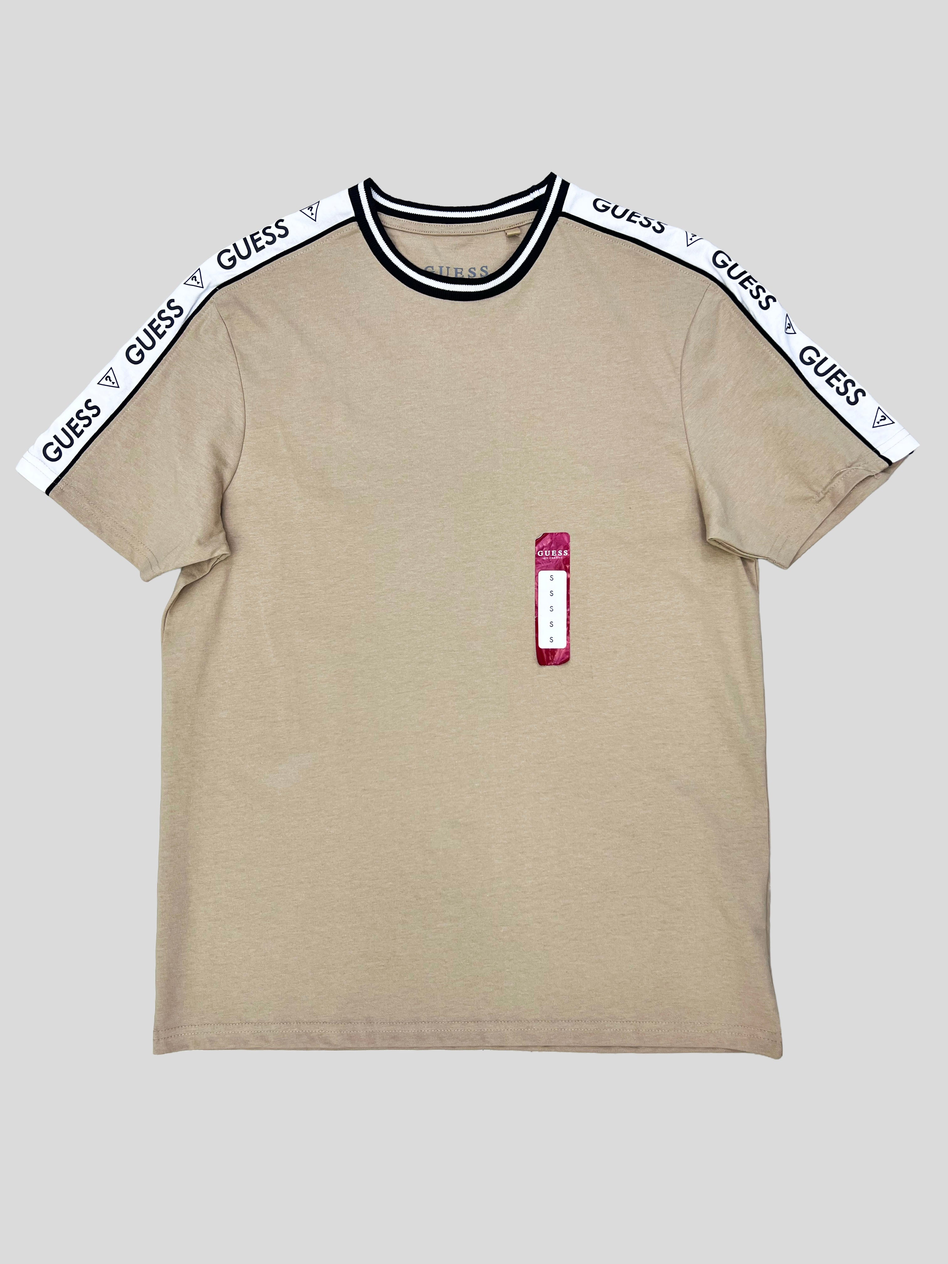 Polera Guess C/ franja en hombros ‘Beige’