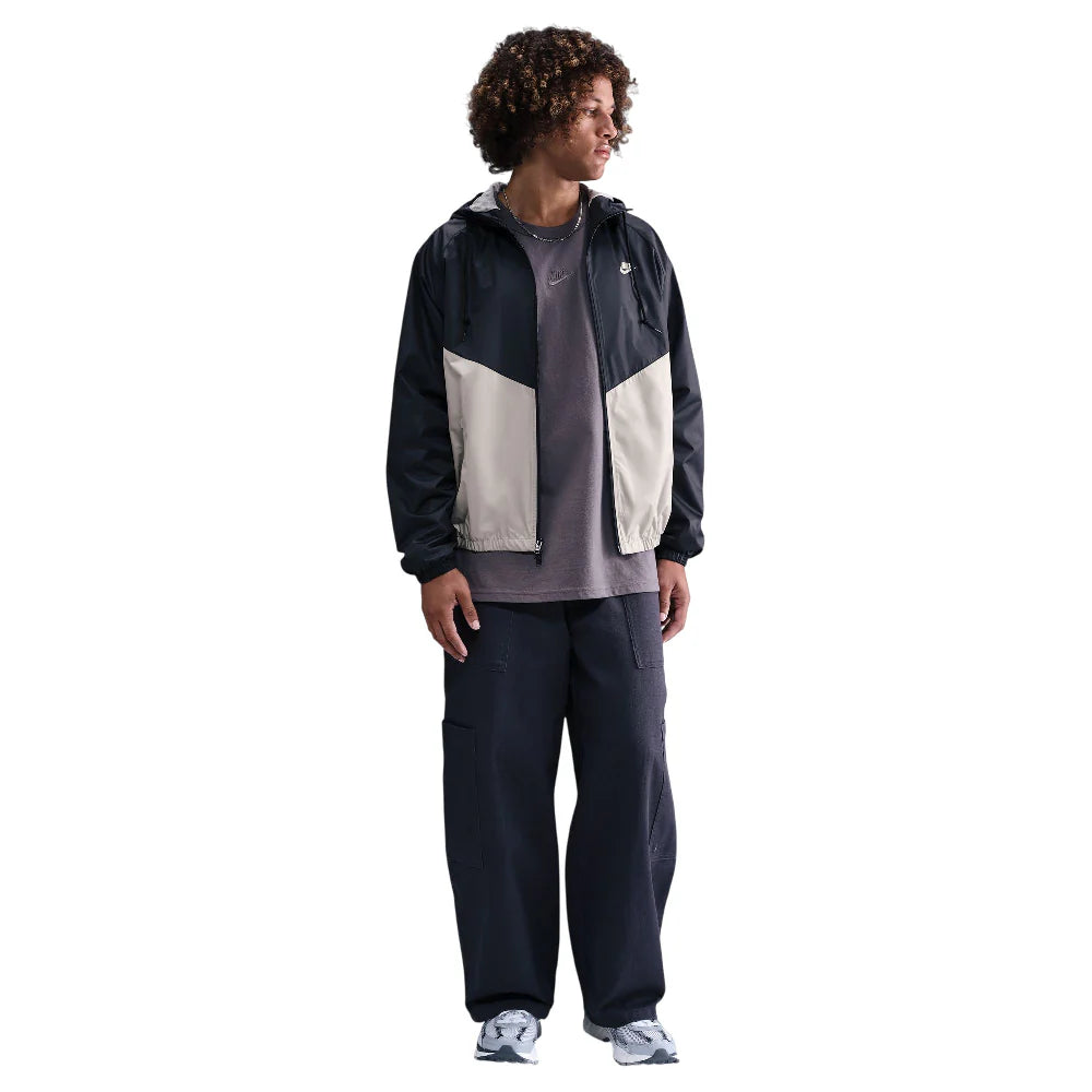 Chaqueta Nike NSW Windrunner ‘Negro/Crema’