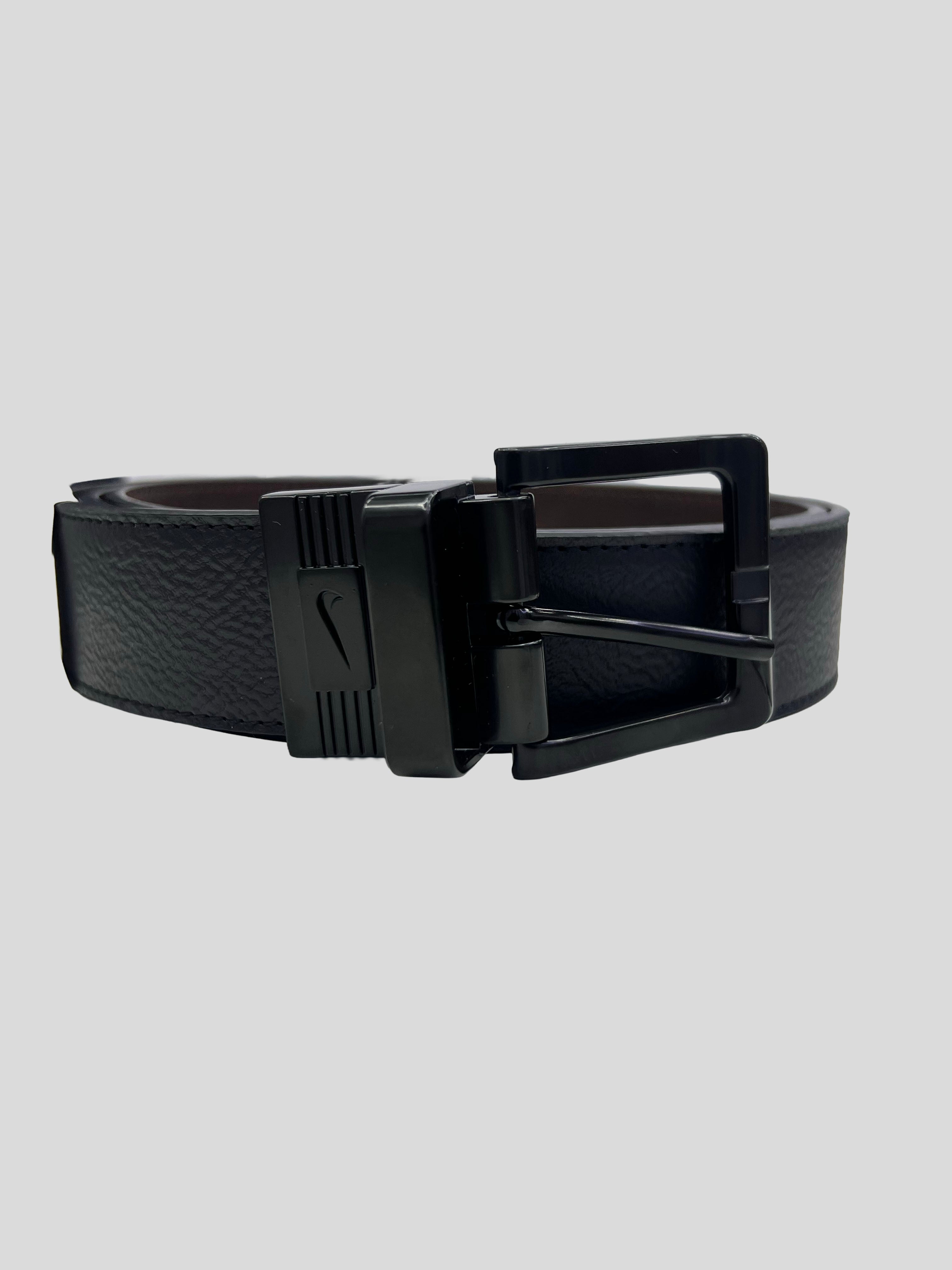 Cinturón Nike Hebilla tradicional cromado Swoosh reversible ‘Negra’