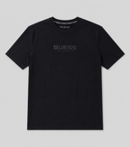Polera Guess Los Angeles estampado relieve 3D  ‘Negra’