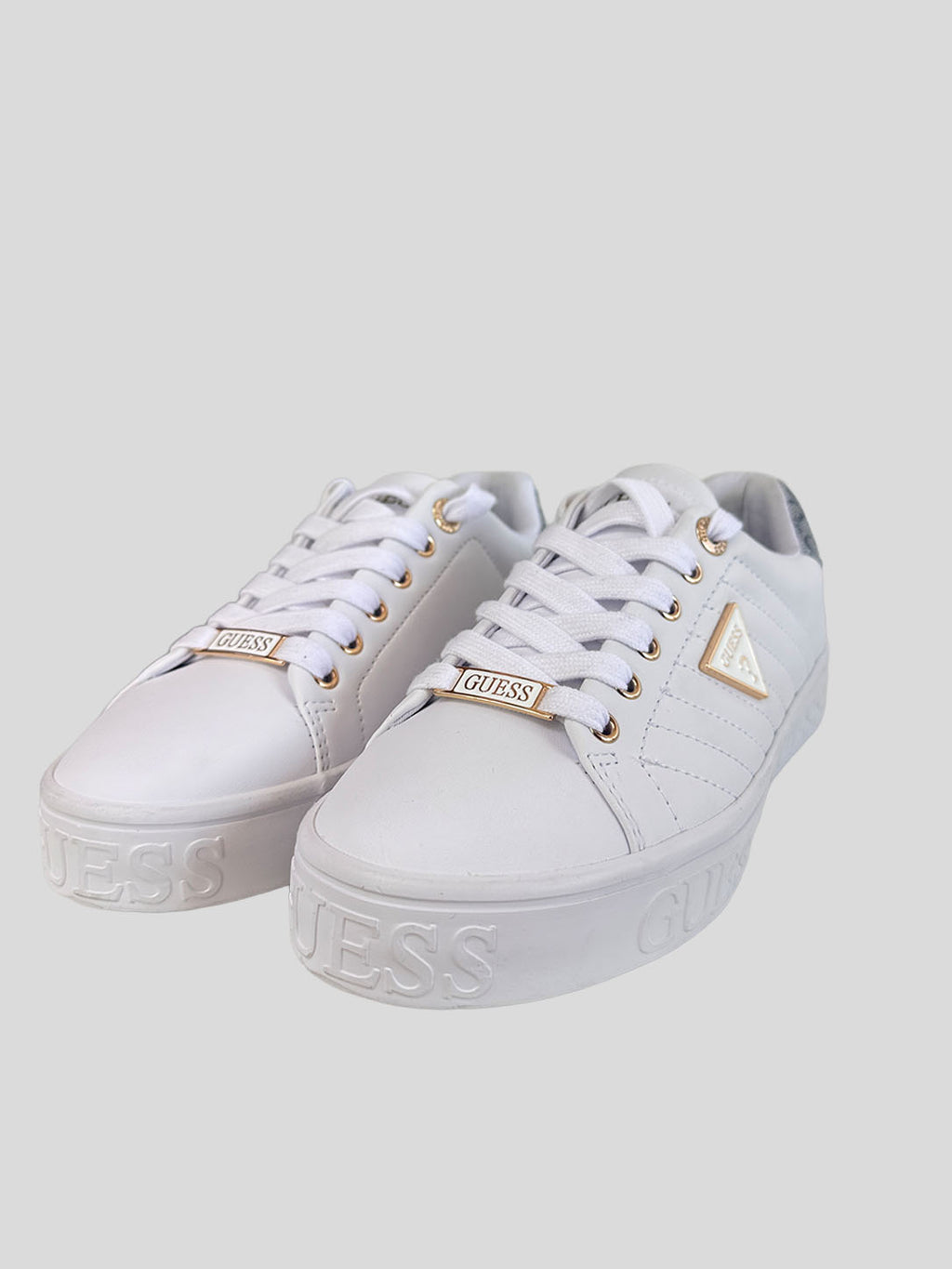 Zapatilla Guess wgkents-r ‘blanco/gold’