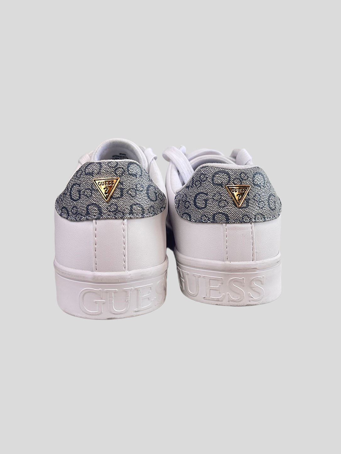 Zapatilla Guess wgkents-r ‘blanco/gold’