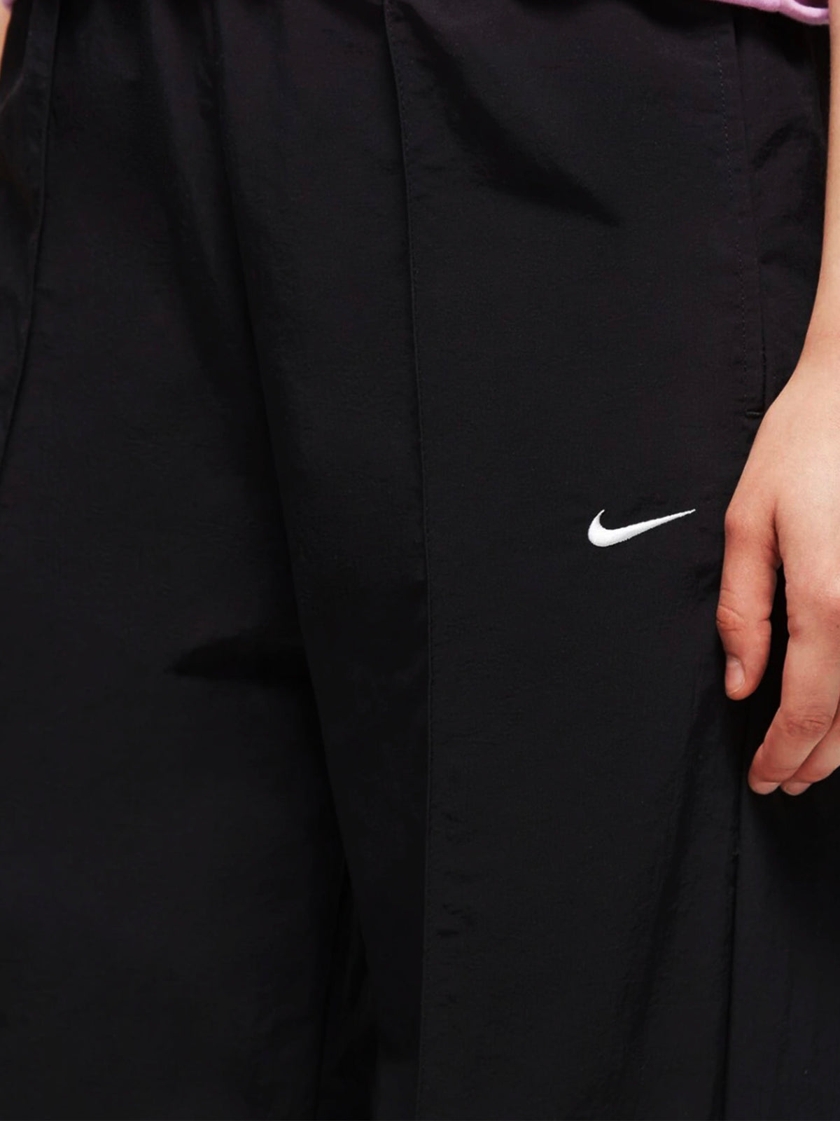 Pantalon Nike Sportswear Club Woven Swoosh Bordado ‘Negro’