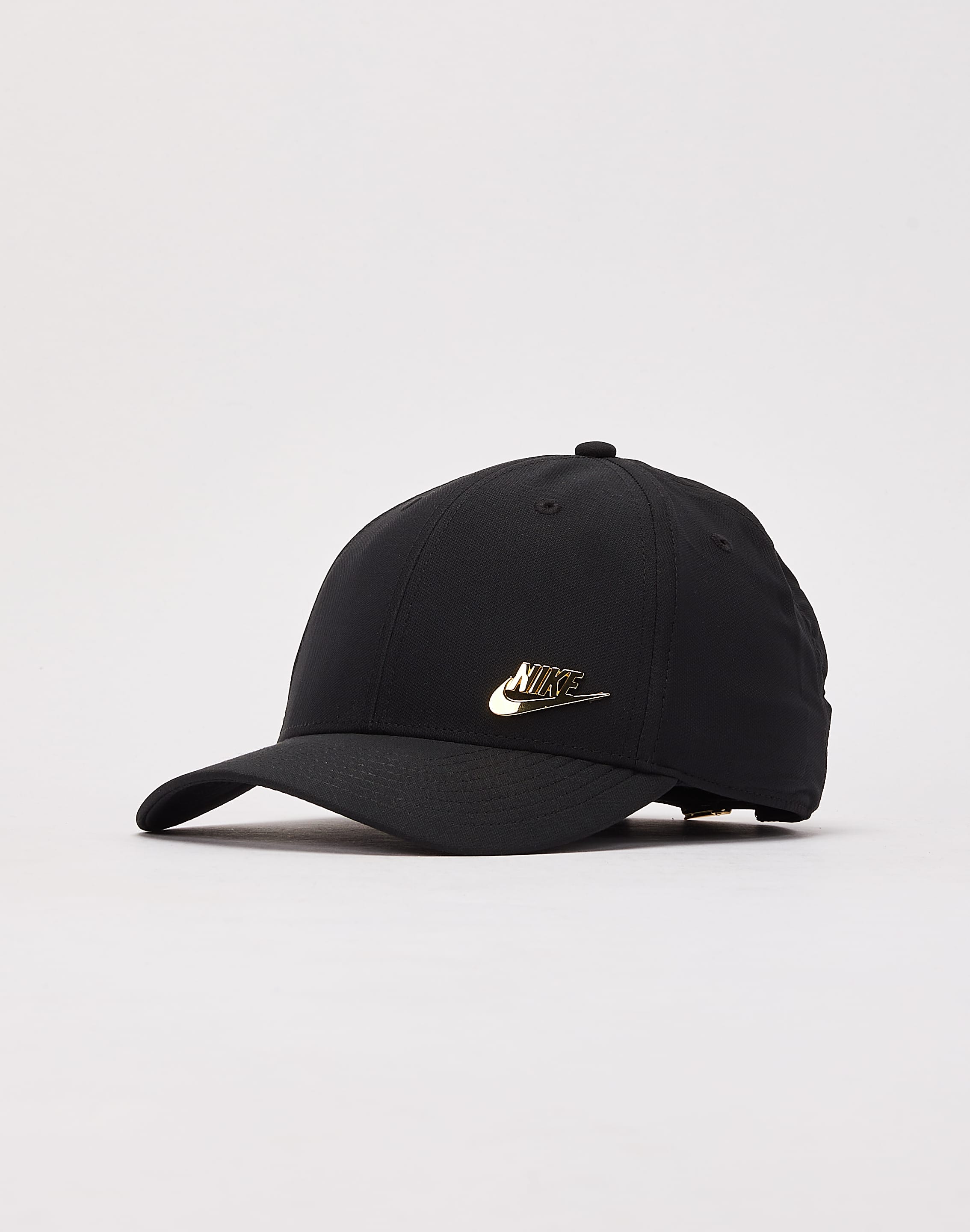 Gorra Nike NSW Logo dorado metallic ‘Negro’