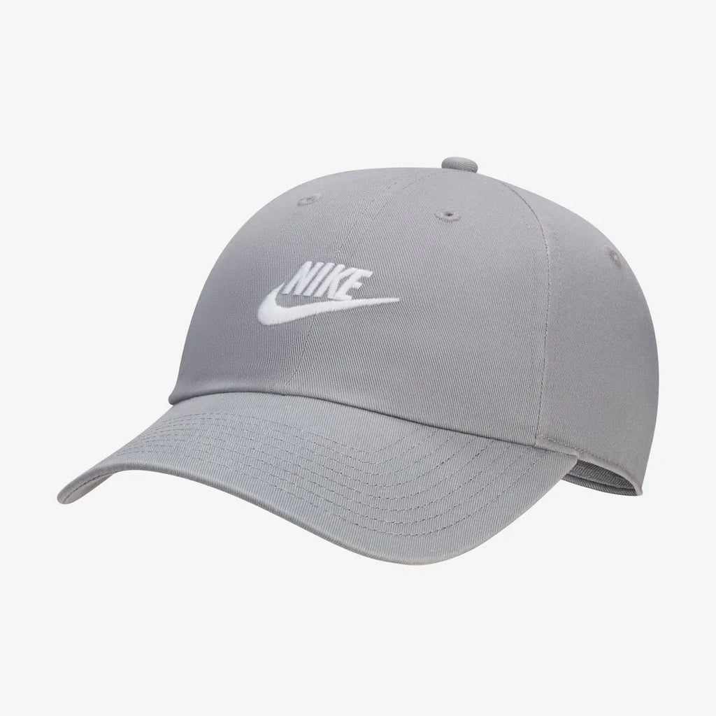 Gorra Nike logo Nike+Swoosh ‘Gris claro’