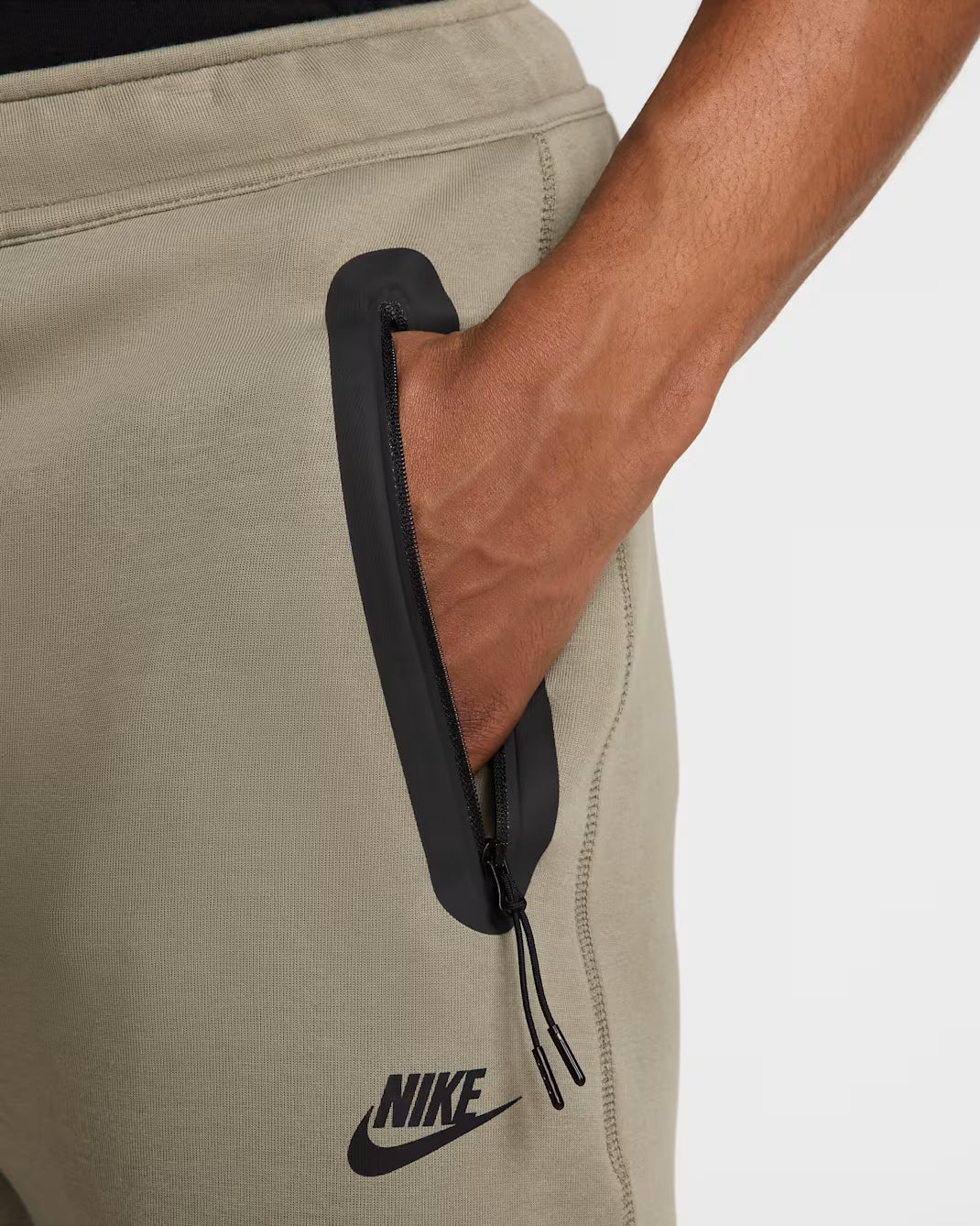 Pantalon Nike Tech 'Verde Olivo'